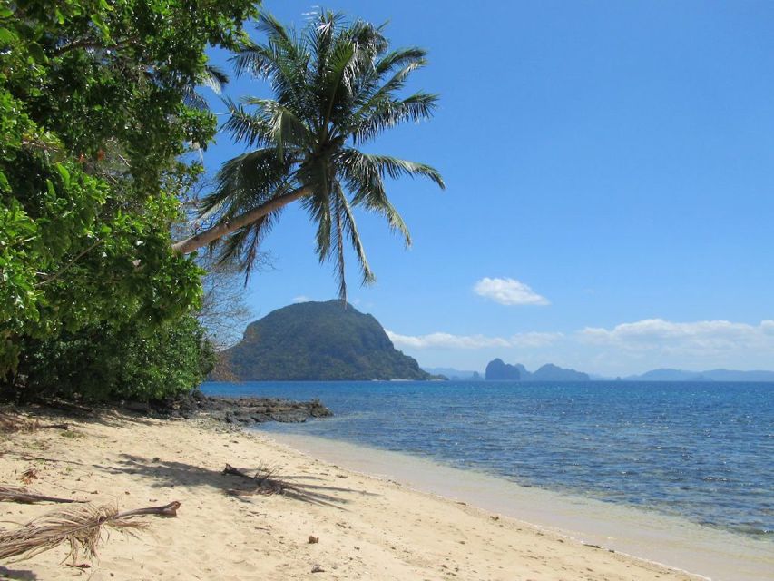 El Nido: Full-Day Premium Island Hopping Catamaran Cruise - Meeting at Corong-Corong Pier