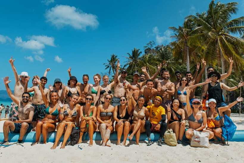El Nido: Island Hopping Adventure by Haqqy Life - The secret lunch stop and two hours of beach time