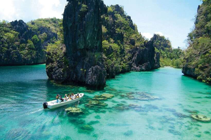 El Nido: Island Hopping Tour A Lagoons and Beaches - Shimizu Island: Clear Water and a Proper Beach Break