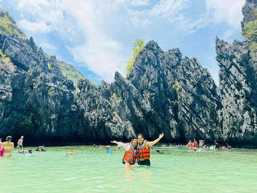 El Nido: Island Hopping TOUR A with Lunch, Transfer & EDTF - The transport issue you should settle first