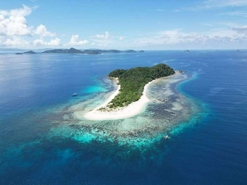 El Nido to Coron: 3-Day 2-Night Island-Hopping Expedition - Day three: the long run into Coron