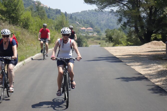 Elafiti Islands Sea kayaking: Full-Day Bike and Kayak tour on Lopud and Šipan - The return route tests your energy