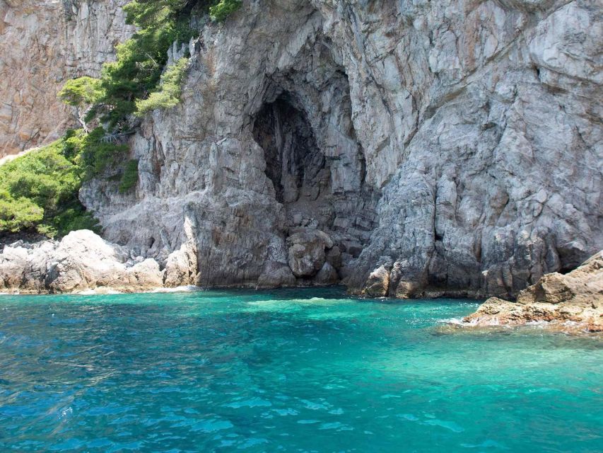 Elaphite Islands Cruise and Blue Cave Snorkeling Boat Tour - Setting out from Dubrovnik