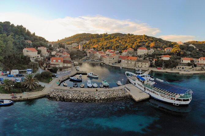 Elaphite Islands Full-Day Kayak and Bike Tour from Dubrovnik - Trading paddles for pedals on Šipan
