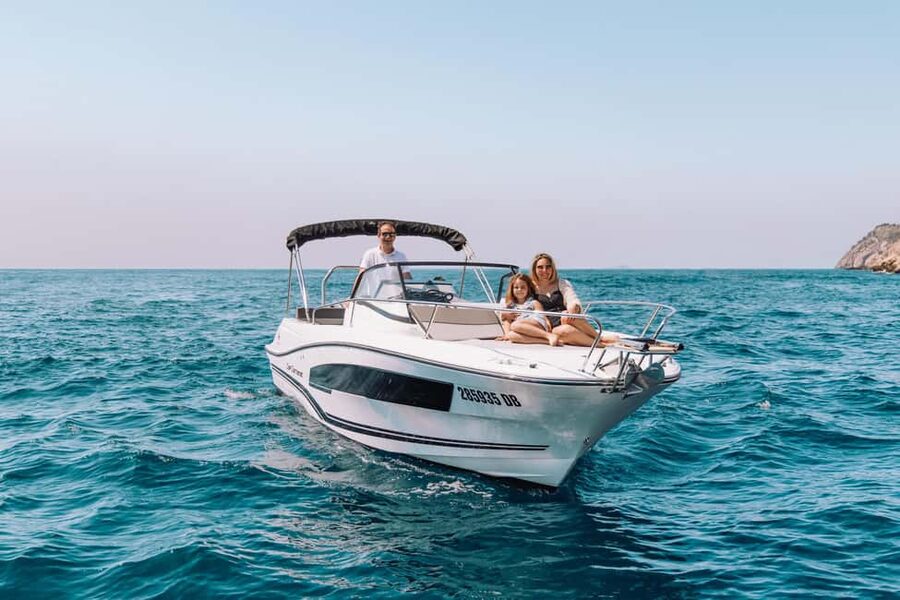 Elaphite Islands: Private boat tour (Cap Camarat 7.5wa) - Šipan, the quieter final island stop