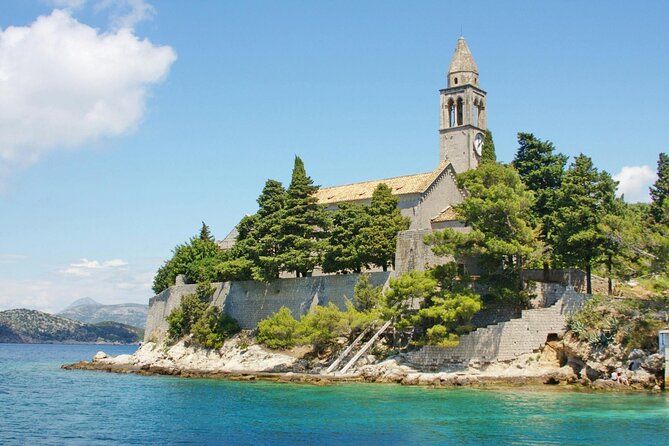 Elaphiti Islands by Catamaran with snacks and unlimited drinks from Dubrovnik - Group size, guide service, and language