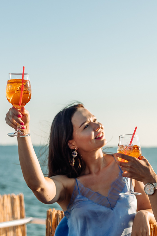 Espoo: Archipelago Terrace Cruise - Drinks and Light Snacks Aboard