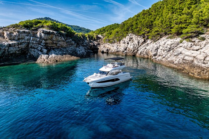 Exclusive Luxury Yacht Tour of the Elaphiti Islands - Leaving Gruž Port for the Elaphiti Islands