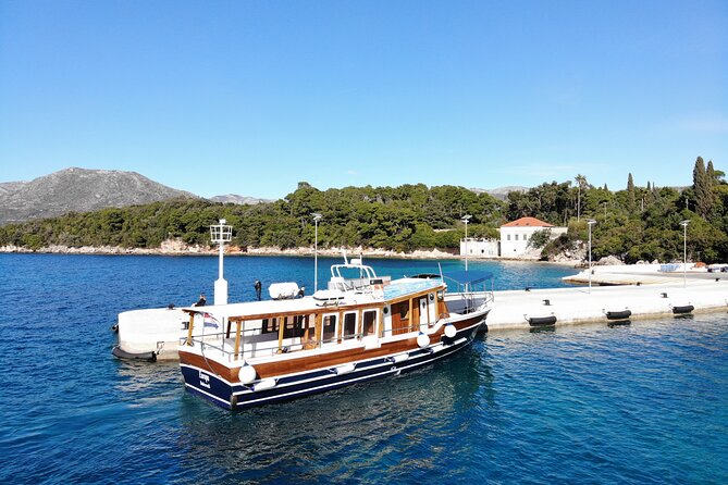 Explore Elaphiti Islands by Boat Tour: Hop-on-Hop-off Adventure - Who will enjoy this island day?