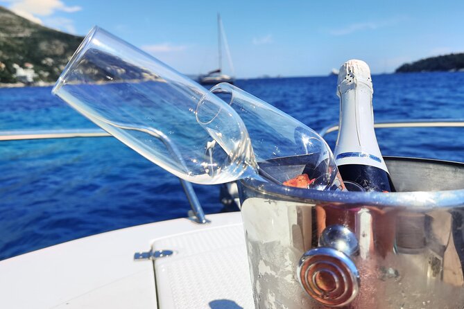 Explore Elaphiti Islands in this unique tour at your own pace for 4 or 8 hours - Who will enjoy this boat charter most