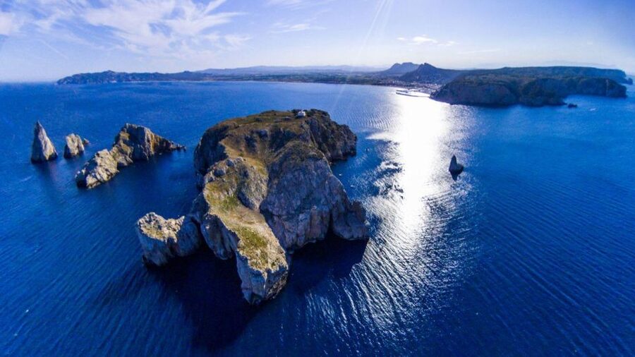 Explore the Medes Islands & Discover the Magic of Estartit! - Should you book it?