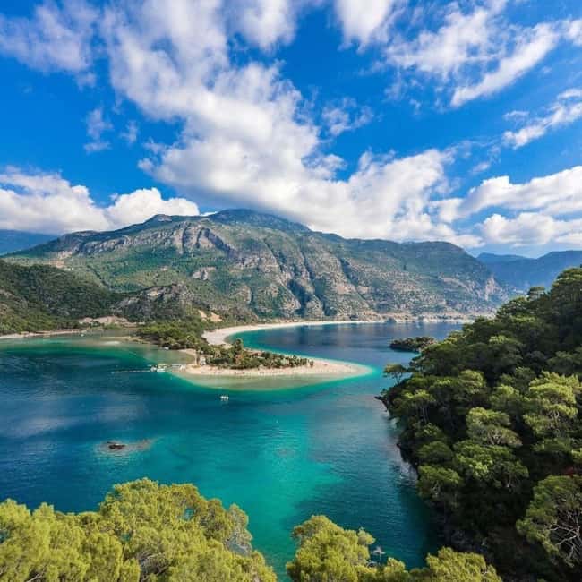 Fethiye: 12 Islands Boat Tour, Lunch Included, Hotel Transfers - From hotel pickup to the Fethiye waterfront