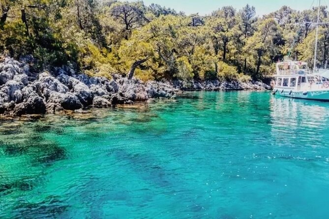 Fethiye : 12 Islands Boat Trip With Lunch and Transfer - Why this Fethiye boat day works well