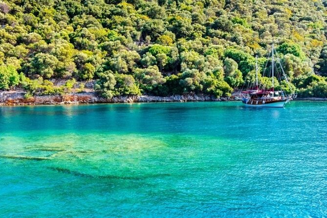 Fethiye : 12 Islands Boat Trip With Lunch and Transfer - Yassica Island for a longer free break