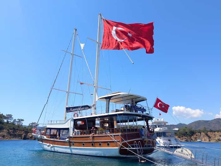 Fethiye: Islands Boat Trip with Lunch and Hotel Transfer - Dockyard Island and Yavansu