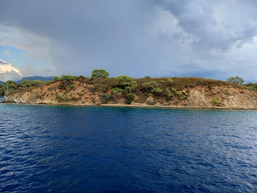 Fethiye: Islands Boat Trip with Lunch and Hotel Transfer - Lunch served onboard