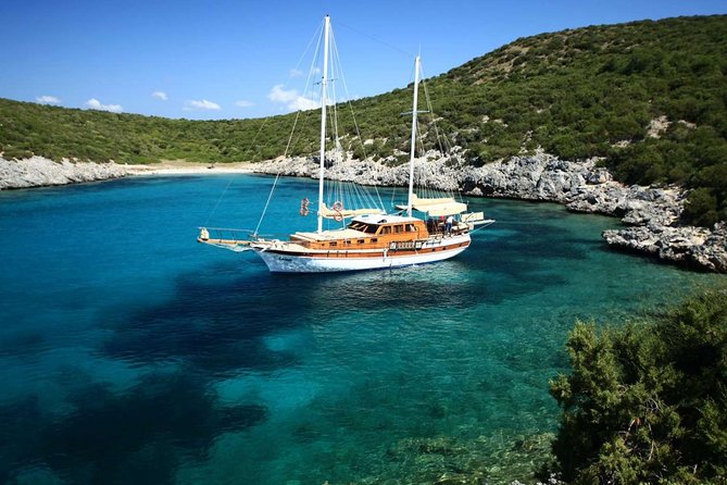 Fethiye Islands Sailing Cruise with Lunch - Cavy Bay and the rock-cut cave