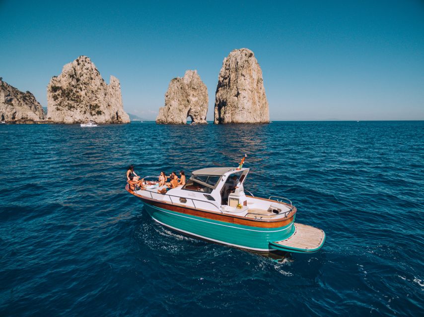 From Amalfi: Li Galli and Capri Islands Boat Tour - Meeting at Amalfi’s Molo Darsena