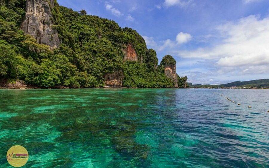 From Ao Nang: Phi Phi Islands Day Tour by Boat with Lunch - Crowds, conservation, and realistic expectations