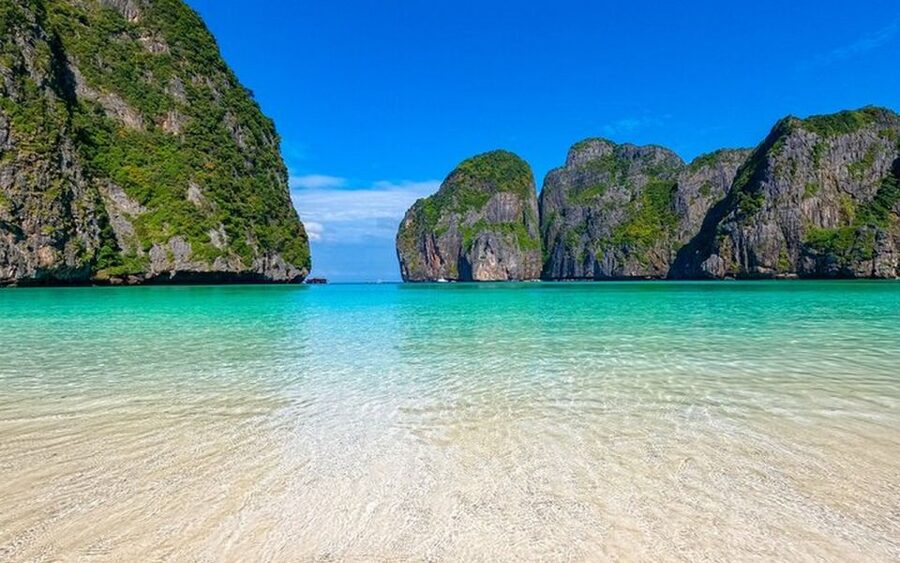 From Ao Nang: Phi Phi Islands Day Tour by Boat with Lunch - What the speedboat ride is really like