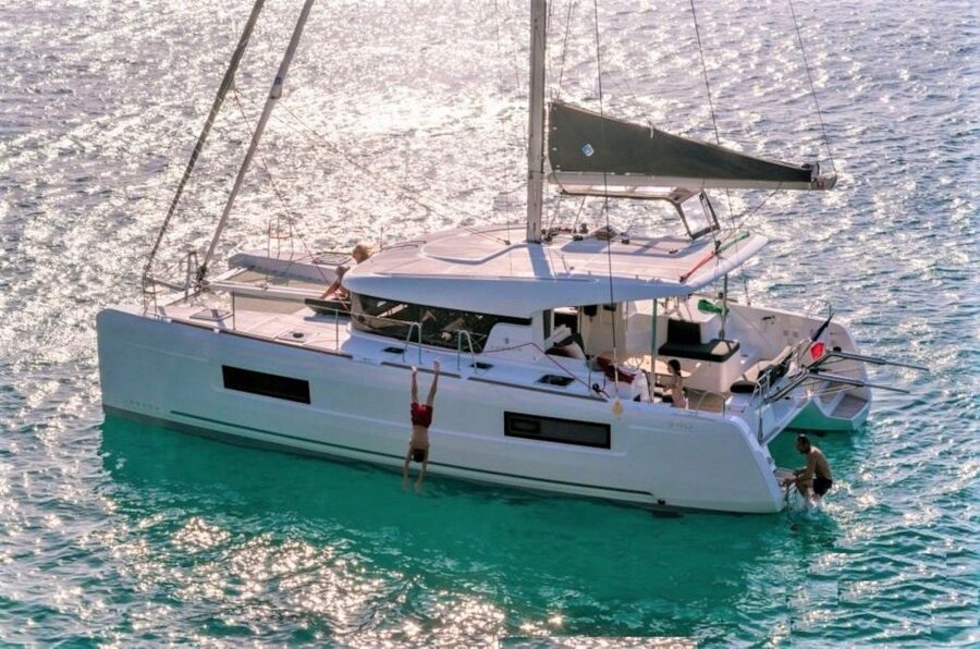 From Cannigione: Catamaran tour in La Maddalena Archipelago - Should you book it?