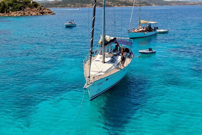 From Cannigione: Tour of the Maddalena Archipelago - La Maddalena and lunch in a quiet bay