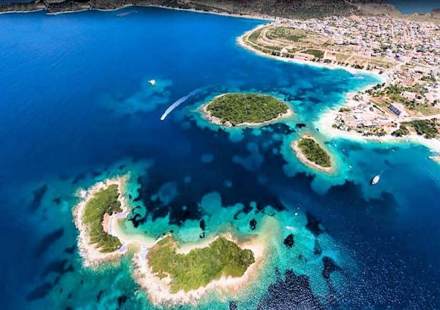 From Durres: Saranda, Blue Eye, Ksamil Islands Boat Tour - Starting from Durres or Golem