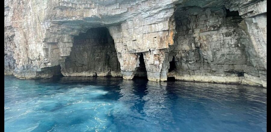 From Hvar: Blue Cave, Green Cave & 5 Islands Speedboat Tour - What this Hvar boat tour is really like