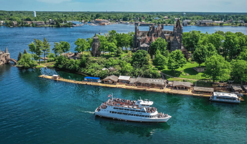 From Ivy Lea: 1000 Islands Boldt Castle Scenic Cruise - Choosing the two-hour, two-castle cruise