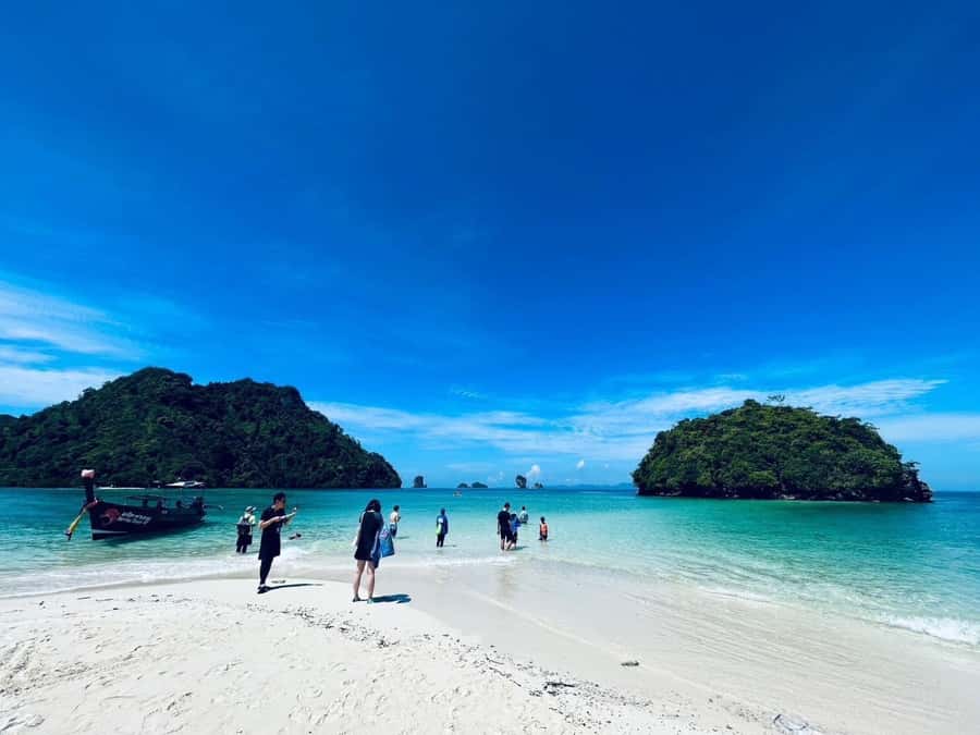 From Krabi: Phi Phi Early Bird & 4 Islands by Speedboat - Pileh Lagoon, Viking Cave, and Monkey Bay