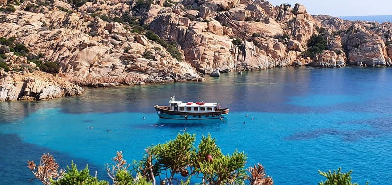 From La Maddalena or Palau: Archipelago Boat Tour - Morning views around Santo Stefano and Caprera