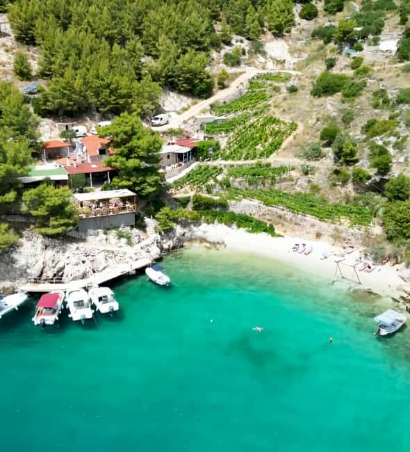 From Makarska: Full day private speed boat tour 3 islands - One more bay before Makarska