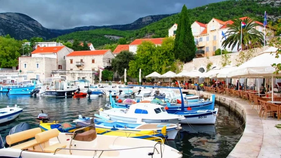 From Makarska: Full day private speed boat tour 3 islands - Who will enjoy this day most
