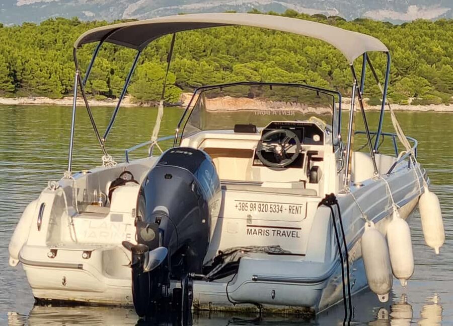 From Makarska: Full day private speed boat tour 3 islands - What to bring and how to plan