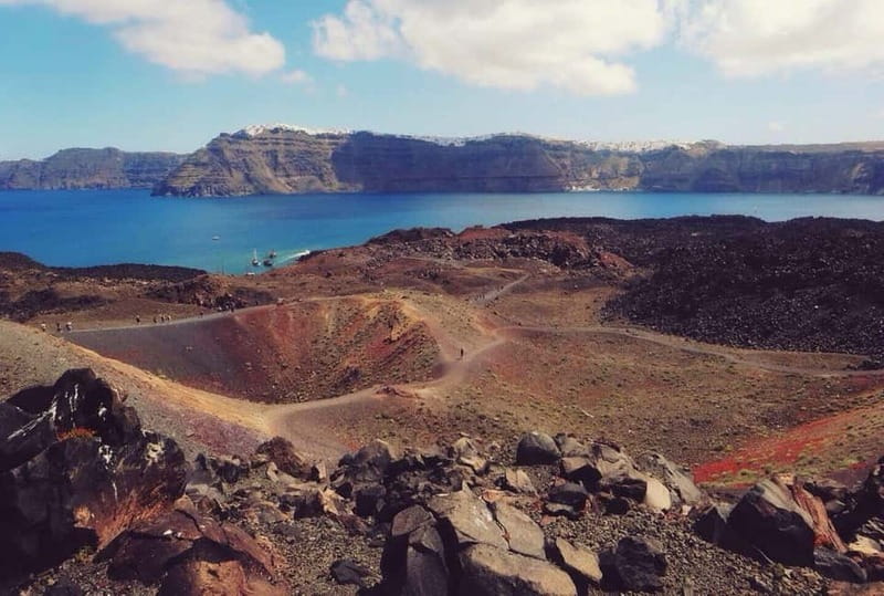From Old Port:Volcanic Islands Boat Trip & Hot Spring Visit - Hiking Nea Kameni’s volcanic craters
