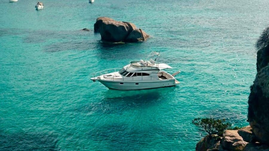 From Palau: La Maddalena Archipelago Yacht Tour with Lunch - Practical booking and packing advice