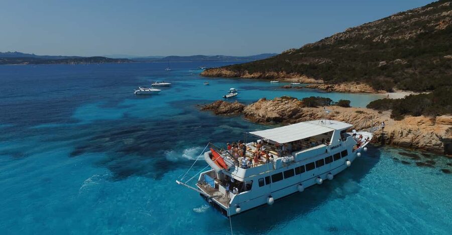 From Palau or La Maddalena: Maddalena Archipelago Boat Tour - What the boat is like for a full day