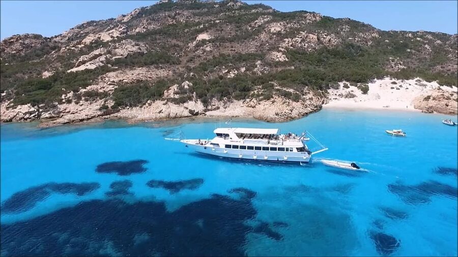 From Palau or La Maddalena: Maddalena Archipelago Boat Tour - Food, fees, and what to carry