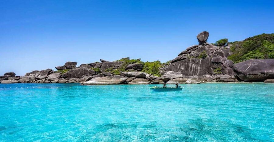 From Phuket: Similan Islands Day Trip - The crew and the group-tour question