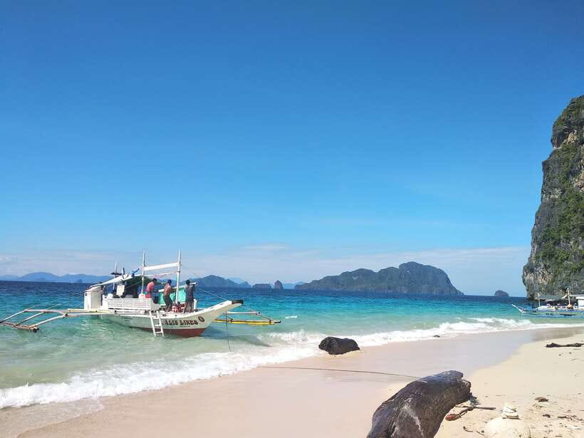 From Puerto Princesa: Day Trip to El Nido and Island Hopping - Shimizu Island and time in the water