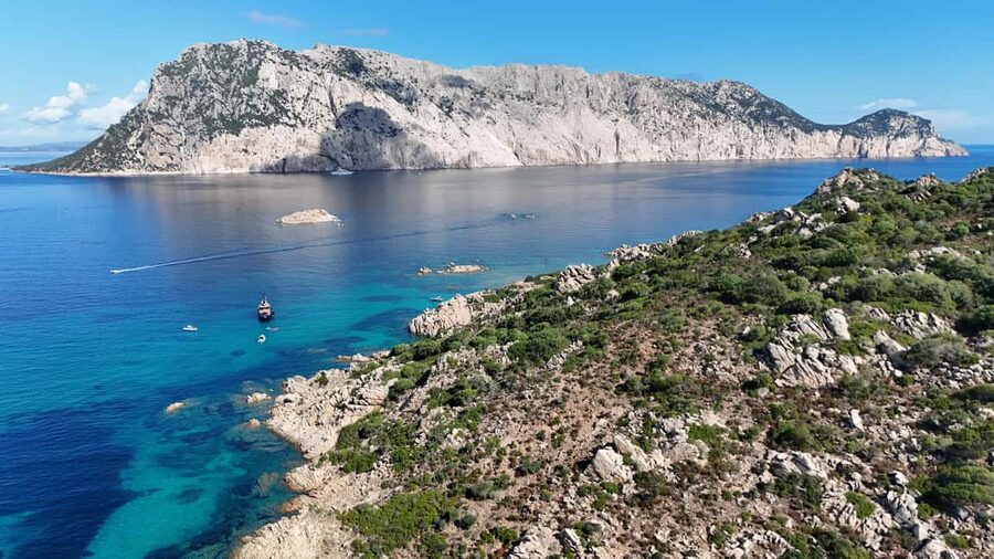 From San Teodoro: Tavolara Archipelago Dinghy Grand Tour - Swimming and snorkeling at Molara’s natural pools