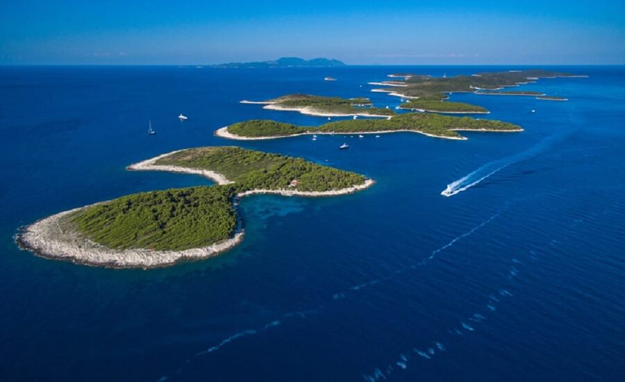 From Split: Blue Cave & 5 Islands Amazing Speedboat Tour - Entering the Blue Cave on Biševo