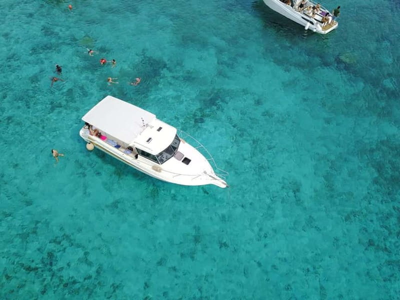 From Split: Blue Cave, Hvar & Mamma Mia, 5 island tour - Stiniva Cove and its narrow entrance