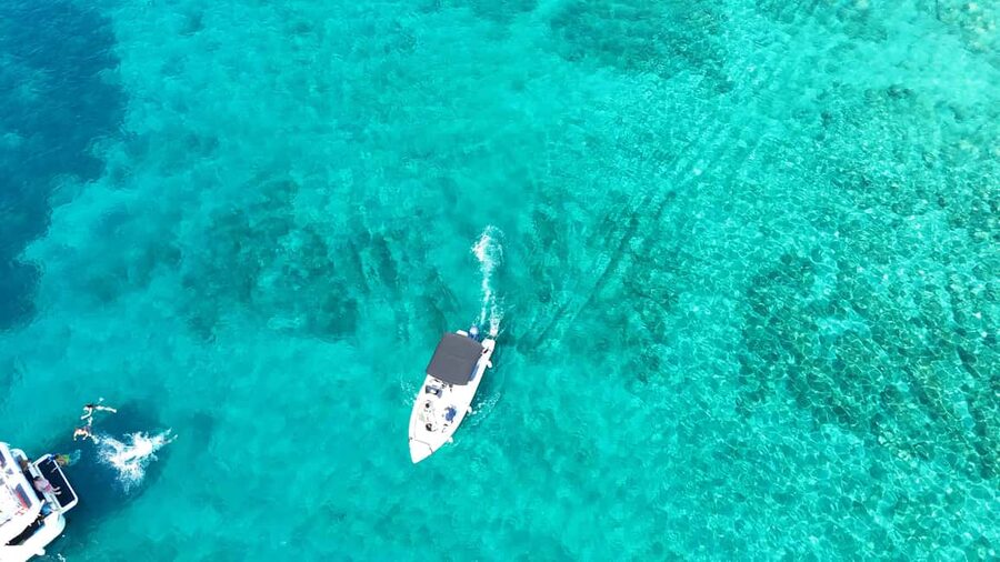 From Split: Private Blue Lagoon and 3 Islands Tour - Crew service and what is included