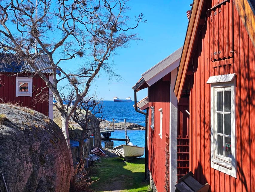 From Stockholm: Archipelago Hike to Landsort Lighthouse - The return walk and journey back to Stockholm