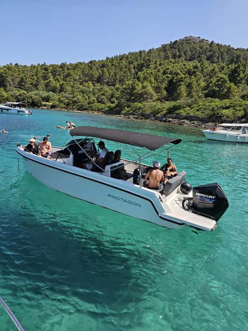 From Zadar: Islands Boat Tour with Drinks - Why this small Zadar boat trip works