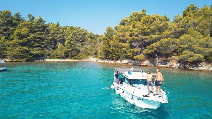From Zadar: Islands Boat Tour with Drinks - Galavec and the second swim