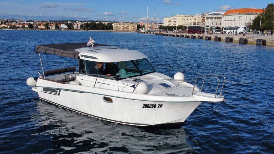 From Zadar: Islands Boat Tour with Drinks - What the $41 price really covers