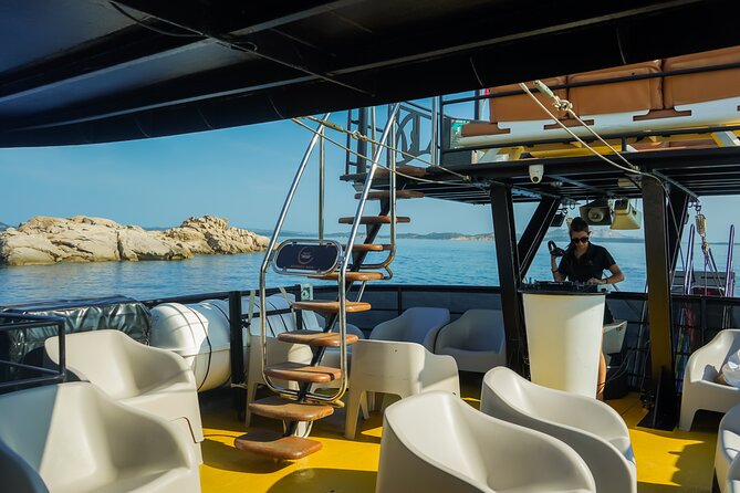 Full day private archipelago tour in La Maddalena - Seeing Budelli’s Pink Beach without landing