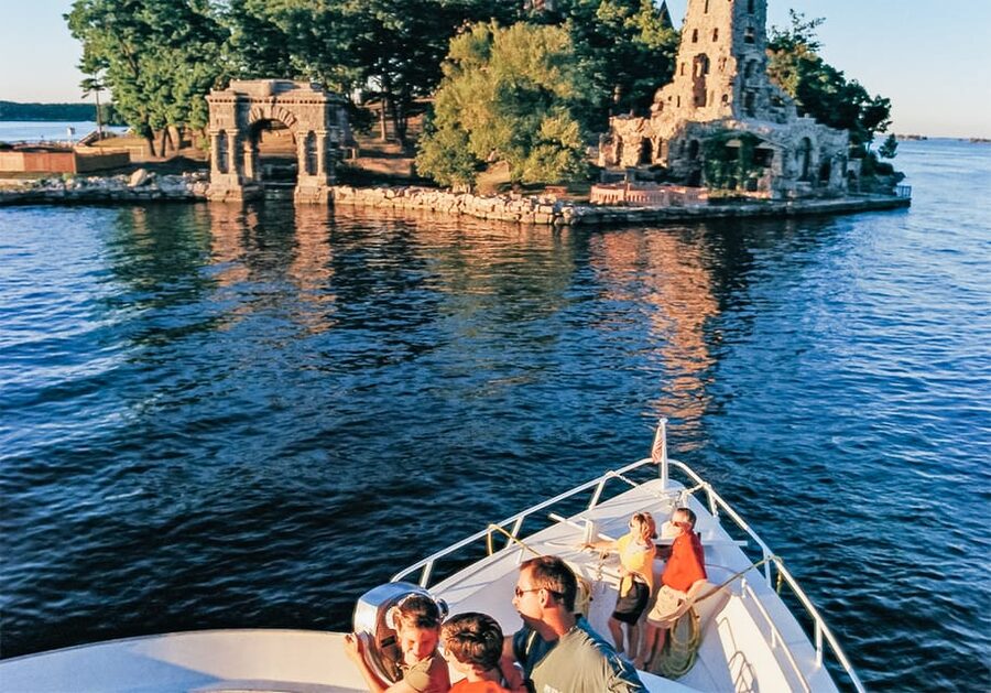 Gananoque: 1000 Islands Cruise & Optional Boldt Castle Entry - The sights to watch for along the way